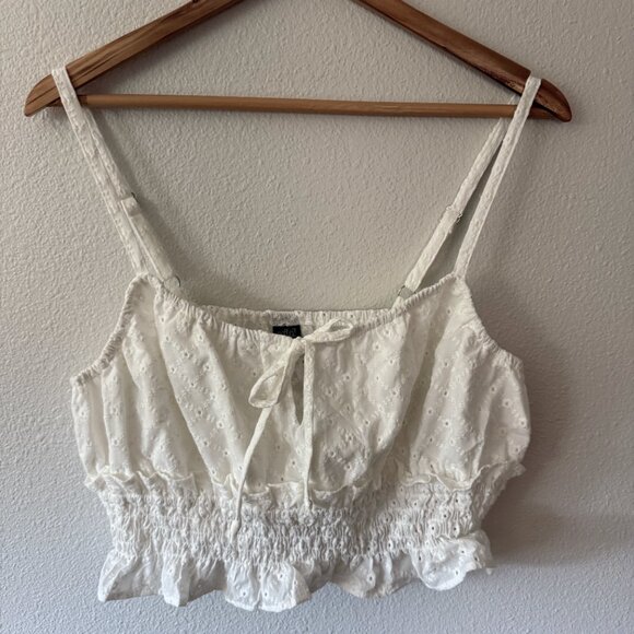 Wild Fable White Eyelet Crop Top Size L - Picture 2 of 7